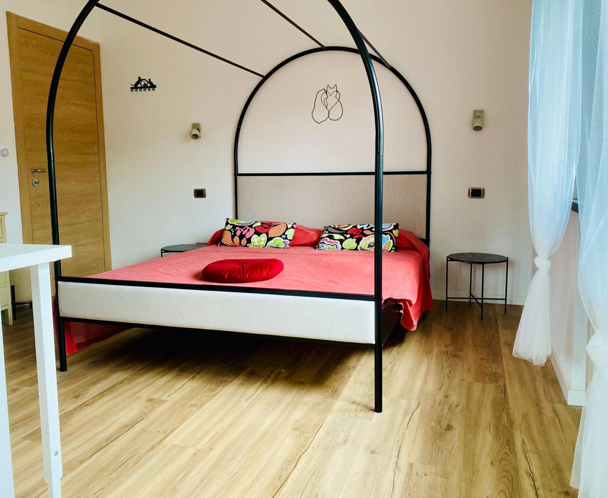 The Luxory Cat Bed & Breakfast มิลาน ภายนอก รูปภาพ