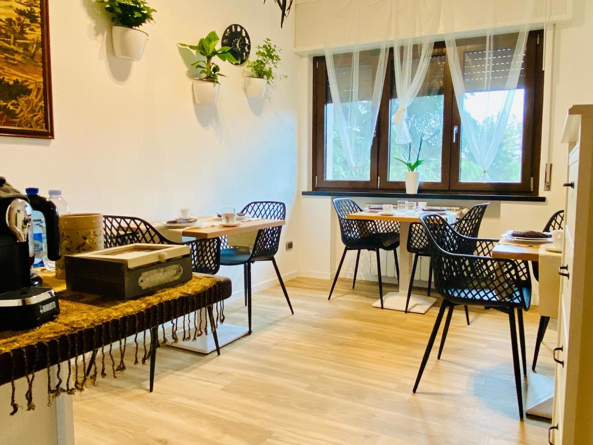 The Luxory Cat Bed & Breakfast มิลาน ภายนอก รูปภาพ